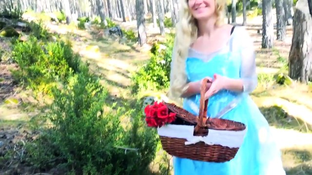 Человек-паук против мумие против замороженные Эльза в реальной жизни! Кинг-Конга и Змея шалости супергерой удовольствие мову