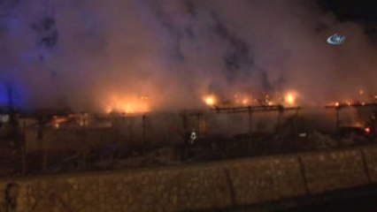 Başkent'te İnşaat Şantiyesinde Korkutan Yangın