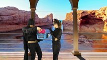 Batman and Catwoman doing Laundry, Wash and Dry Clothes - Washing Clothes - Superhero in r