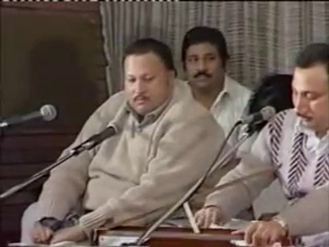 Qawali | Sochta Hoon Ke Woh Kitne Masoom Te | Nusrat Fateh Ali Khan