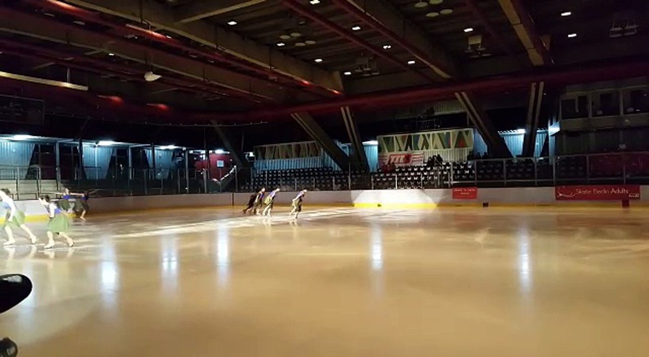 Skate Berlin Adults 2017 - Show - Team Berlin Adult