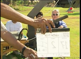 مسلسل نجمة الجماهير - الحلقة 24