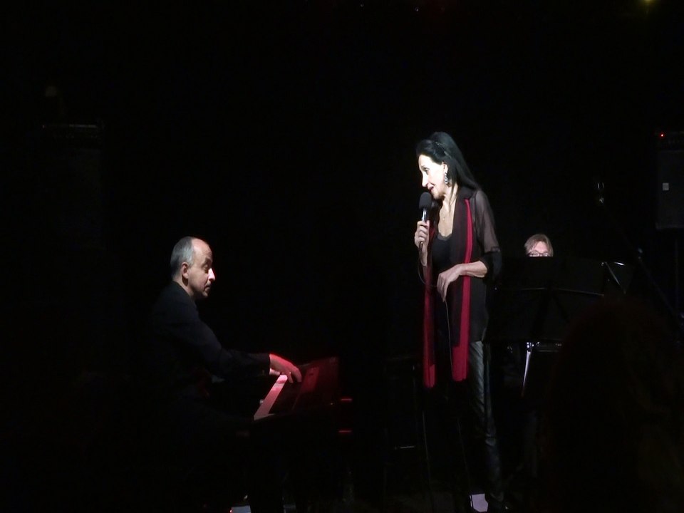 EST-CE AINSI QUE LES HOMMES VIVENT