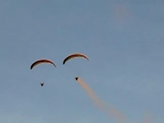 Saut en parapente d'hélico