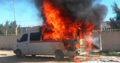 Genç Adam, Tartıştığı Babasının Aracını Ateşe Verdi