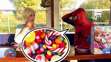 Frozen Elsa FLIP THE BOTTLE vs Spiderman Challenge Princess Funny Amazing Superheroes in R