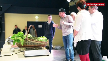 Morlaix. Foire-expo : la foule et Norbert