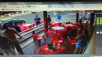 PEGOU A AMANDE COM O MARIDO E FOI AQUELE PAU...