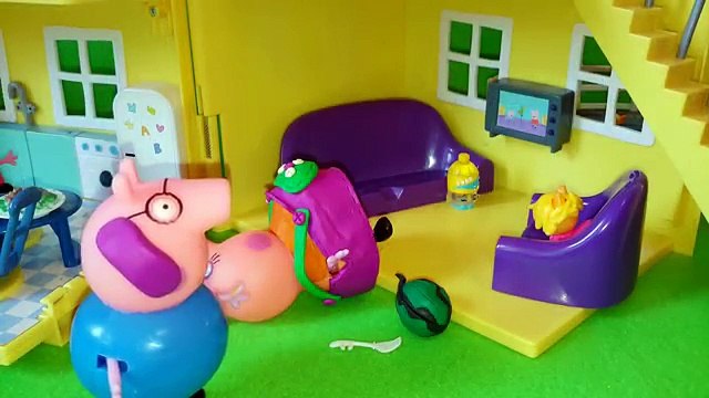 Свинка Пеппа Укол. Беременная Мама Свинка Мама Свинка в больнице. Укол .Peppa Pig, videos with toys