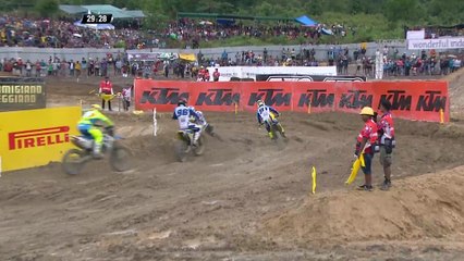 2017 MXGP of Indonesia Samuele Bernardini passes Hunter Lawrence & Jeremy Seewer
