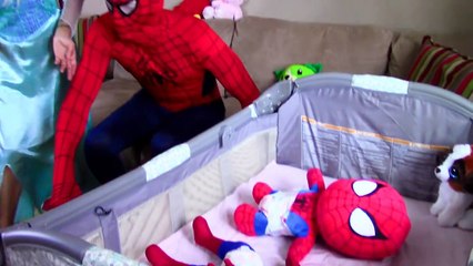 Spiderman & Pregnant Frozen Elsa: Twin Mermaid Spider babies + Snow White Doctor funny superhero IRL