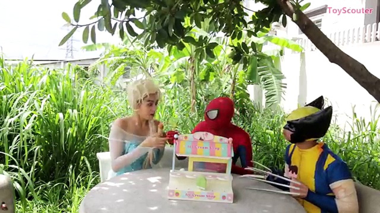 Frozen Elsa & Spiderman vs Giant Joker ! w/ Growth & Shrinking Potion in Real Life