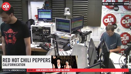 La radio OUI FM en direct vidéo /// La radio s'écoute aussi avec les yeux (2664)