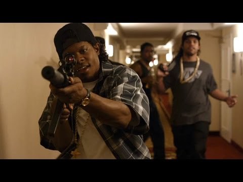 On croirait voir le vrai EAZY... - N.W.A - STRAIGHT OUTTA COMPTON