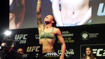 Holly Holm vs. Germaine de Randamie UFC 208 Staredown