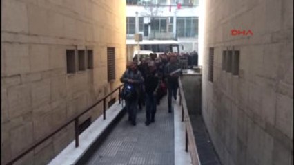 Bursa'da Fetö Soruşturmasıyla Gözaltına Alınan Eski Polisler Adliyeye Sevk Edildi