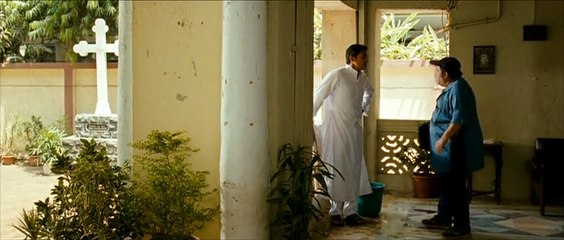 Kamal Dhamal Malamal best comedy scene.