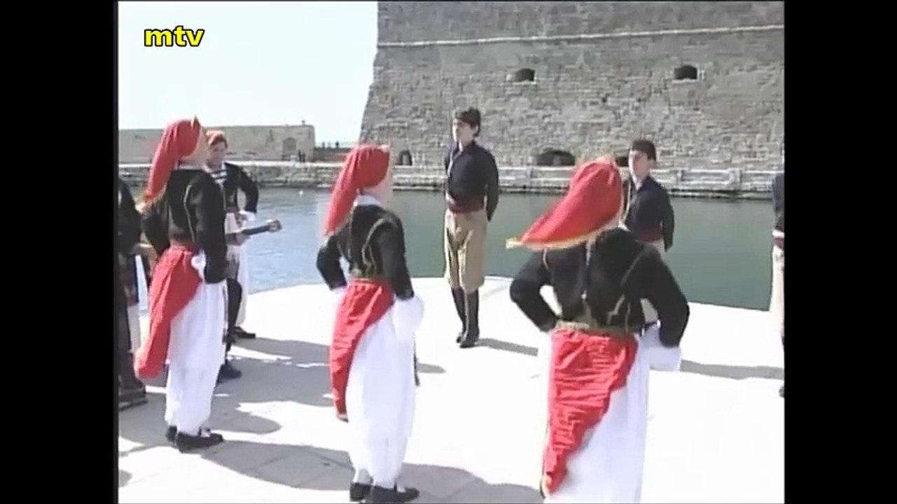 ΣΟΥΣΤΑ-ΧΟΡΟΙ ΤΗΣ  ΚΡΗΤΗΣ