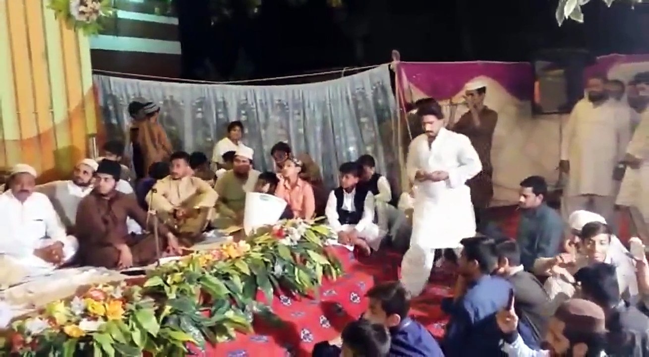 BAY KHUD KIYA DYTA HAIN 2016 New Naat By Muhammad Salman Qadri 0303 0650840 , 0332 1048066