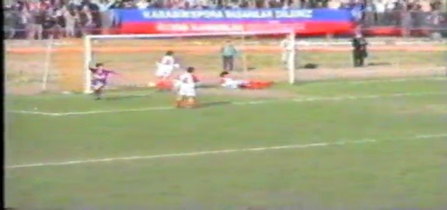 Kral tarkan ozyilmaz