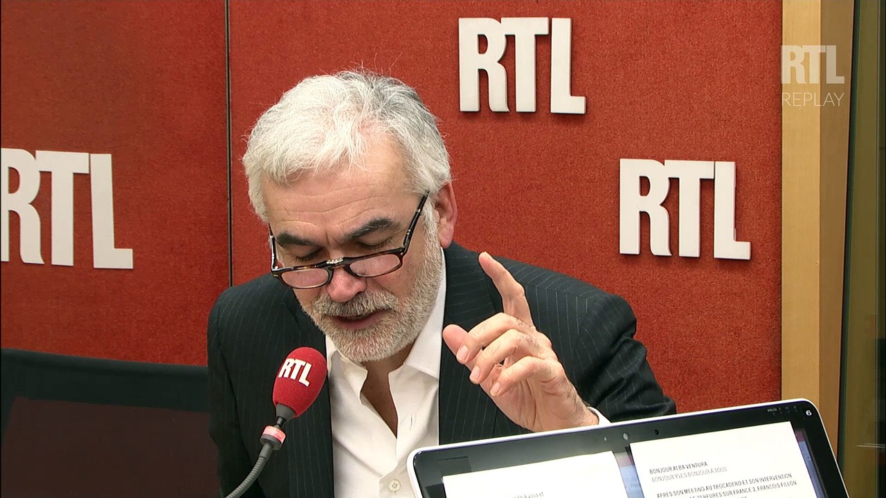 "La ferme, monsieur Mélenchon, c'est votre meilleur rôle !", lance Pascal Praud