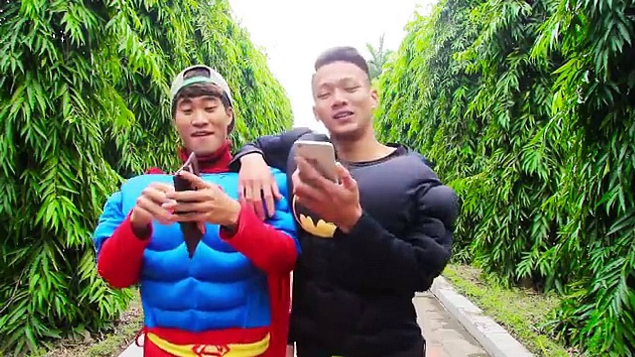 Superman Batman Tease girlfriend Frozen Elsa Water falls Spiderman Transgender Superheroes fun - YouTube