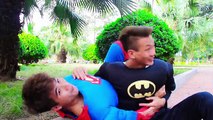 Superman fake death Batman Police Girl arrest Spiderman Super Girl kidnap Frozen Elsa Superhero fun