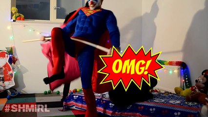 Superman vs The Incredible Hulk - Real Life Superhero Battle! Death Match