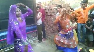 Village Bride Dance Very Funny 2017