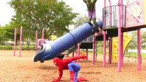 Spiderman vs Superman DEATH BATTLE- In Real Life - kids Superhero Fight!