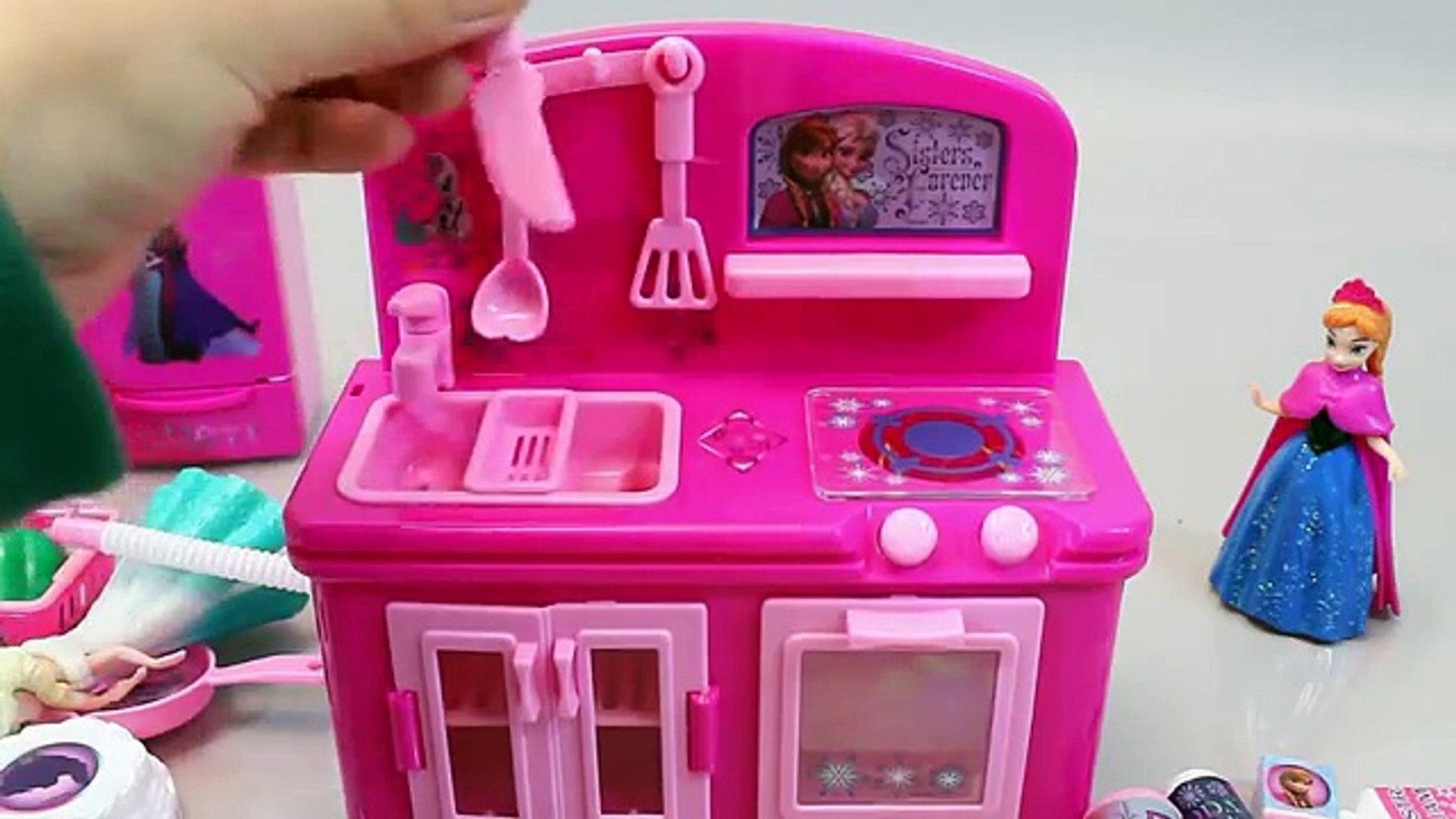 elsa kitchen toys