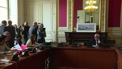 Juppé pas candidat : une décision «très difficile»