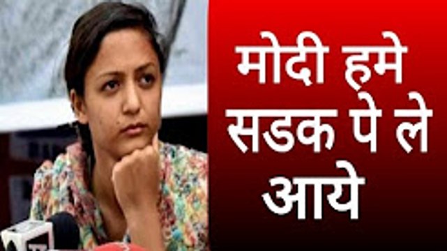 'मोदी हमे सडक पे ले आये'-Shehla Rashid JNUSU leader on her Political journey from Kashmir to JNU