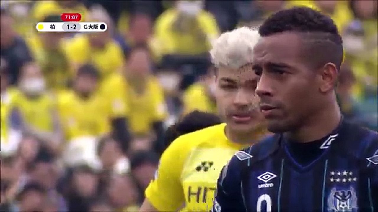 Kashiwa 1:3 Gamba Osaka   (Japanese J League. 5 March 2017)