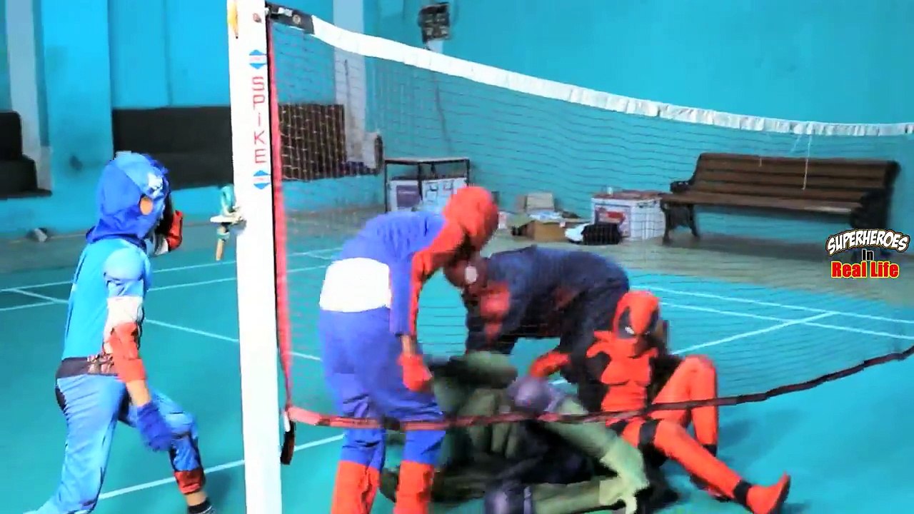 Deadpool vs Spiderman & Captain America - Real Life - Superhero Battle!