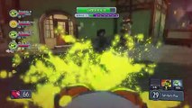 Plants Vs. Zombies: Garden Warfare - Fire Peashooter vs Yeti Gargantuar Vampire Boss