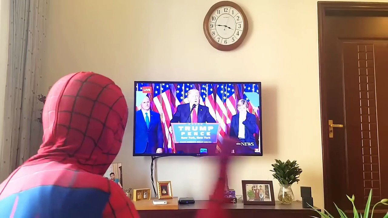 #SPIDERMAN vs SCREAM! w/ GhostFace FUNNY PRANK Spiderman Real Life Superhero Fun IRL
