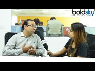 Right posture to sit at office desk ; Watch Video | Ergonomics | Boldsky