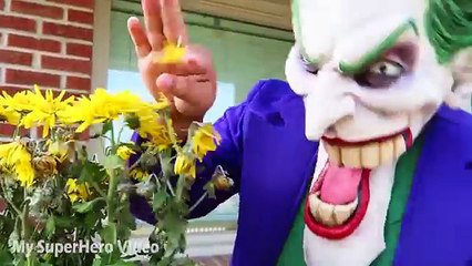 Spider-man Deadpool Shocks Frozen Elsa Pink Spidergirl Elsa Hulk Lady Batman vs Joker Funny Pranks