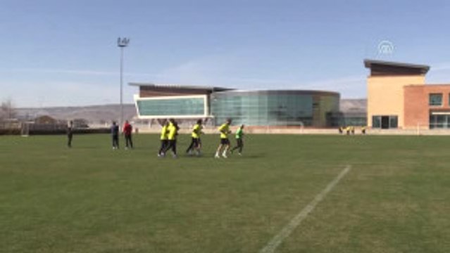 Sergen Yalçın: Hedefimiz Beşiktaş Maçını Kazanmak