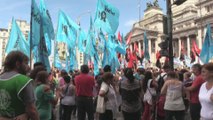 Docentes argentinos inician huelga de 48 horas en reclamo de mejoras salariales