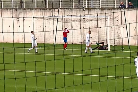 U19 National - OM 4-0 Béziers : le but de Gent Dinaj (66e)
