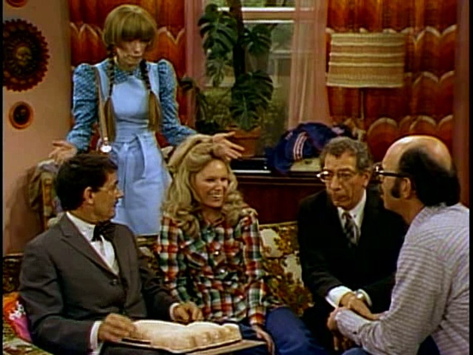 Mary Hartman, Mary Hartman Episode 267 Apr 12, 1977