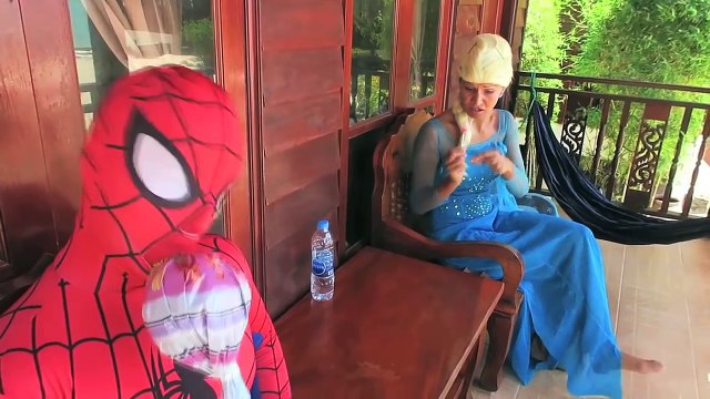 Замороженные Эльза против алмазов ж/ Человек-Паук против Джокера и Малефисента Халк русалки смешные Супергерои