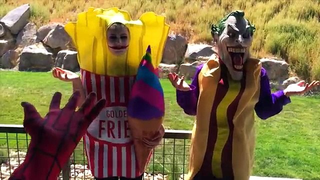 Elsa Come Error! Spiderman vs Joker Diversión Superhéroe de los Niños En la Vida Real En 4K