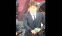 Antonio Conte Comically Washes Hands After Shaking Hands With West Ham Coaches!
