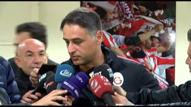 Sneijder ve de Jong Trabzon'a Yetişecek