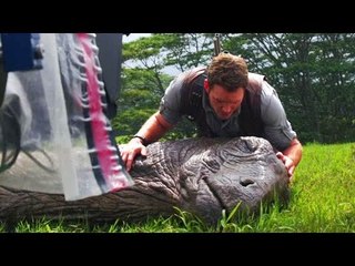Sur le tournage de JURASSIC WORLD [Making-Of - Featurette]
