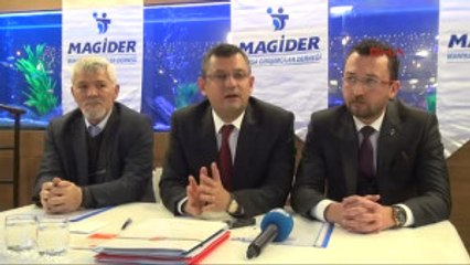 Manisa - CHP'li Özel: "Devlet Bahçeli Dış Hatlarda Elinde Bavulu Çok Uzun Bir Bekleyiş Yaşar"