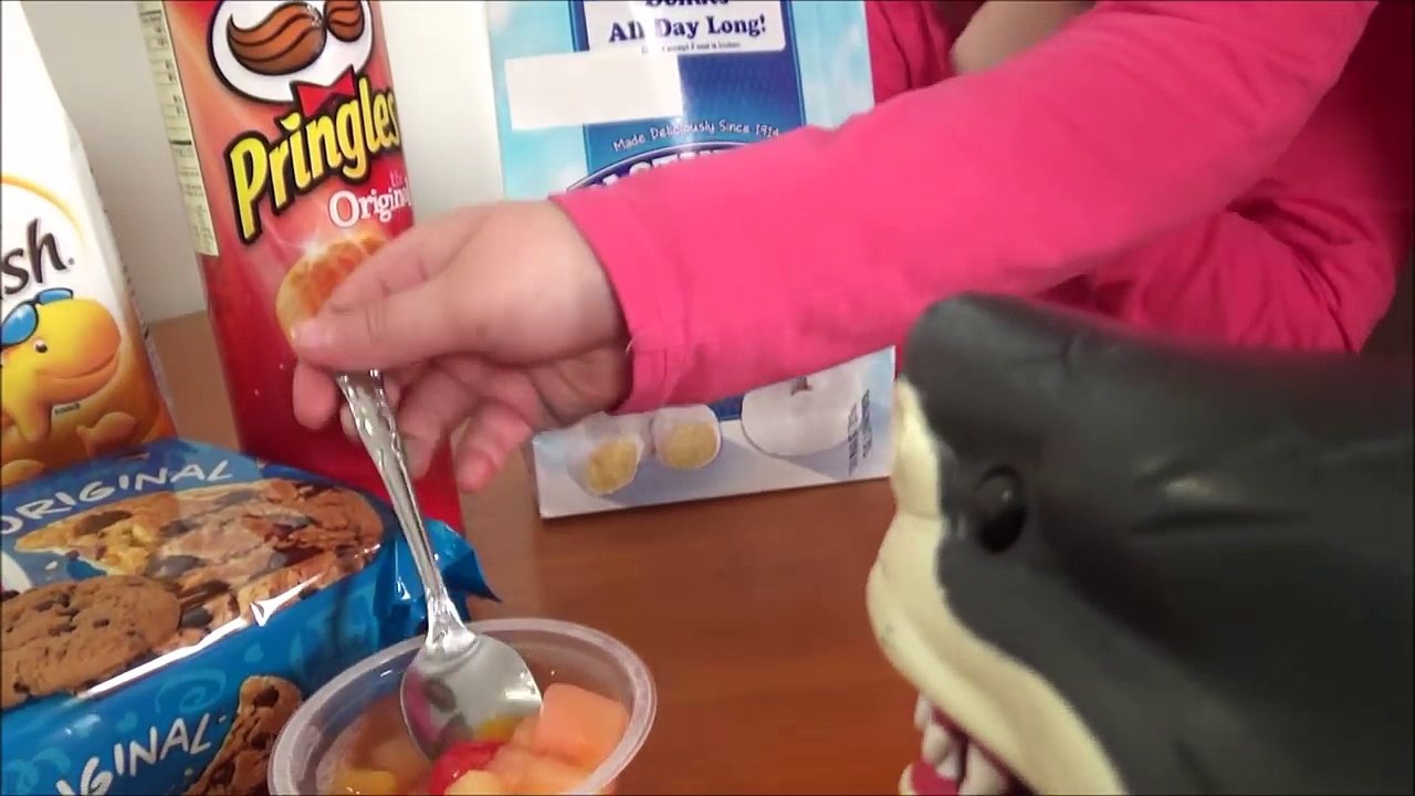 Pet Shark Throws Up Diamond Ring 'Toy Freaks Style' GrosscKoEKOM9Xh0 video Dailymotion